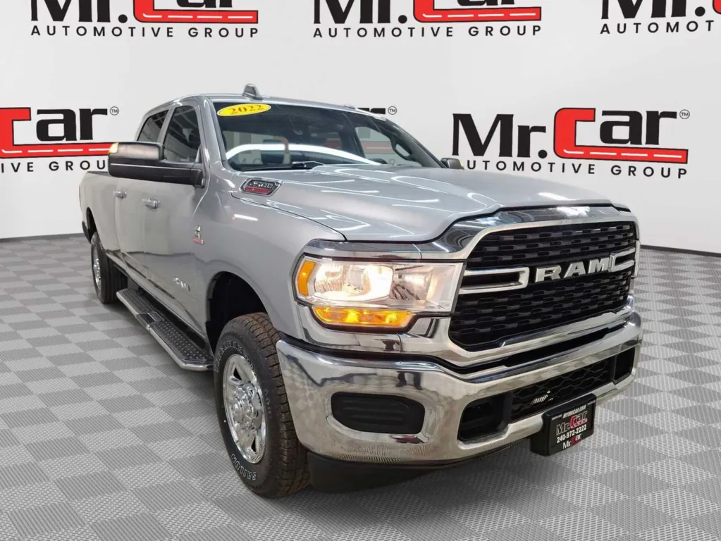 2022 Ram 2500 Big Horn 4x4 Crew Cab 8 Box for sale in Brentwood, MD