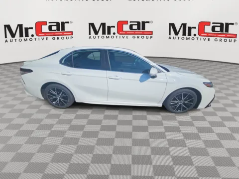 Photos of 2022 TOYOTA CAMRY SE for sale in Brentwood, MD at Mr. Car of Brentwood