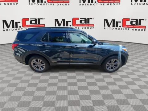 Photos of 2022 FORD EXPLORER XLT W/ AWD, LEATHER AND PANO ROOF for sale in Brentwood, MD at Mr. Car of Brentwood