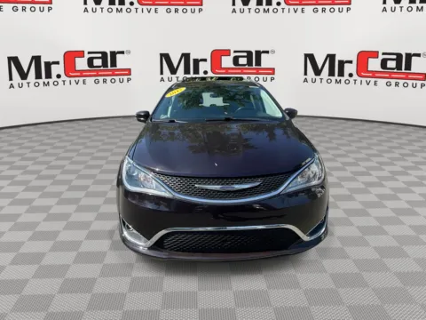 Another view of 2017 CHRYSLER PACIFICA TOURING-L PLUS for sale in Brentwood, MD at Mr. Car of Brentwood