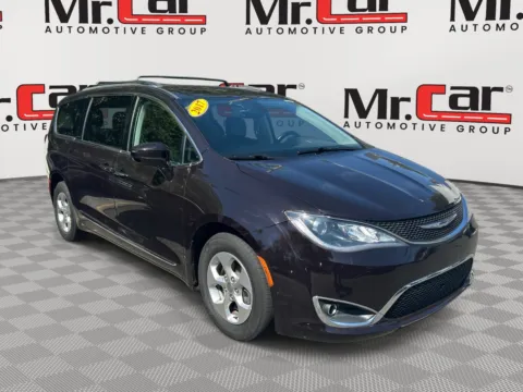 Red 2017 CHRYSLER PACIFICA TOURING-L PLUS for sale in Brentwood, MD