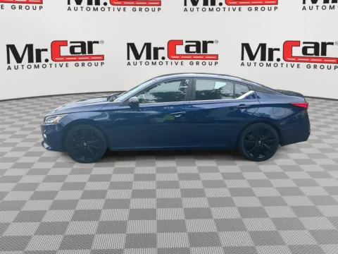 More photos of 2022 NISSAN ALTIMA 2.5 SR W/ LEATHER at Mr. Car of Brentwood, MD