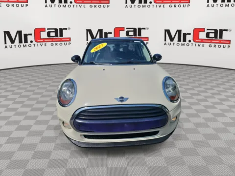 More photos of 2017 MINI HARDTOP 4 DOOR Cooper at Mr. Car of Brentwood, MD