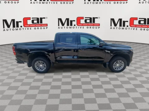 Photos of 2025 CHEVROLET COLORADO 4WD LT for sale in Brentwood, MD at Mr. Car of Brentwood