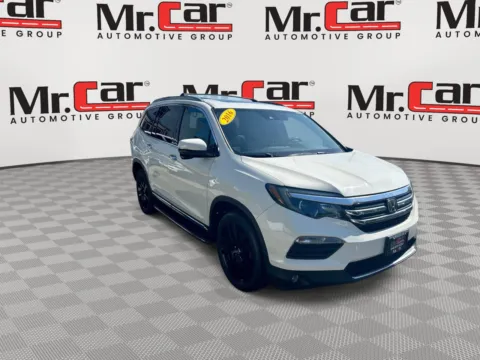 Photos of 2016 HONDA PILOT TOURING for sale in Brentwood, MD at Mr. Car of Brentwood