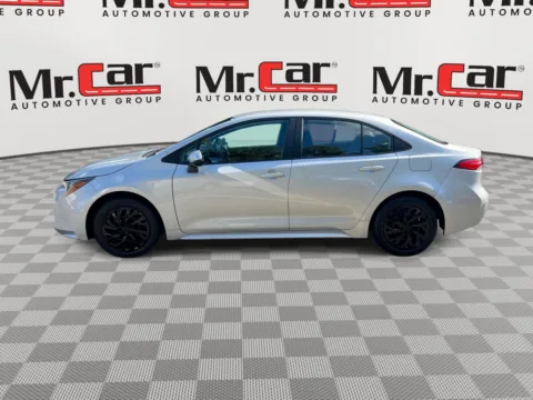 More photos of 2022 TOYOTA COROLLA LE at Mr. Car of Brentwood, MD
