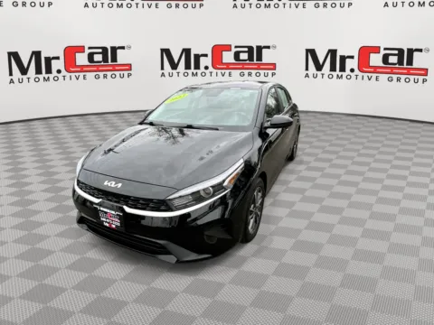 More photos of 2023 KIA FORTE LXS at Mr. Car of Gaithersburg, MD