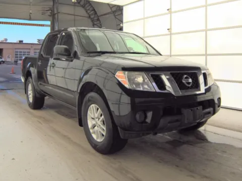 Photos of 2018 NISSAN FRONTIER SV V6 for sale in Gaithersburg, MD at Mr. Car of Gaithersburg