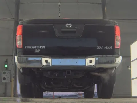 More photos of 2018 NISSAN FRONTIER SV V6 at Mr. Car of Gaithersburg, MD