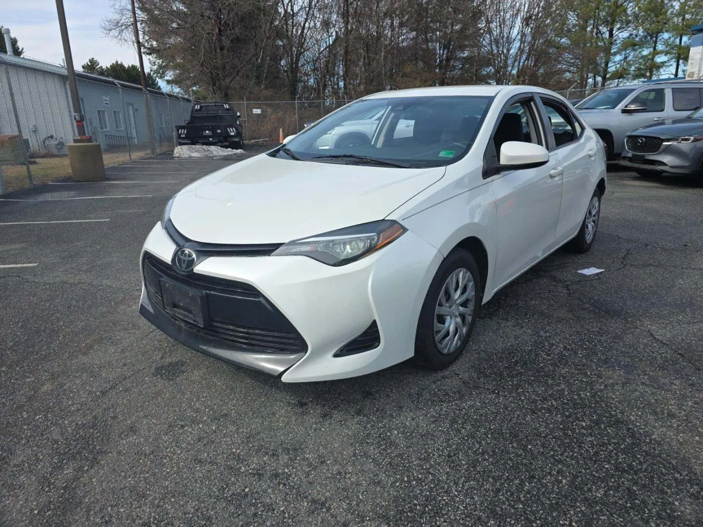 White 2019 TOYOTA COROLLA LE 4DR SEDAN for sale in Gaithersburg, MD