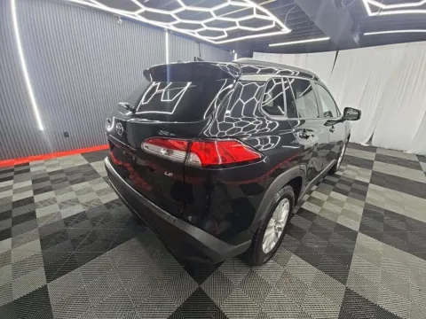 More photos of 2022 TOYOTA COROLLA CROSS LE at Mr. Car of Gaithersburg, MD