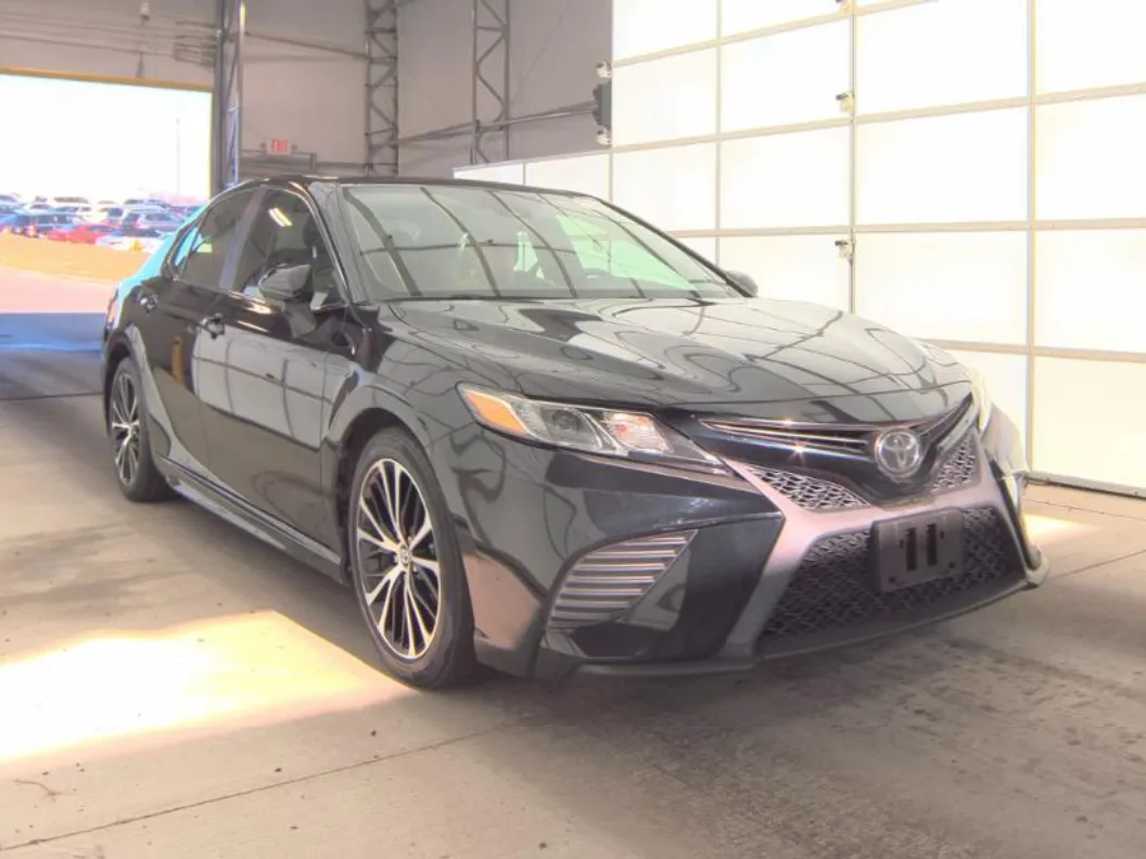 Black 2020 TOYOTA CAMRY SE for sale in Gaithersburg, MD