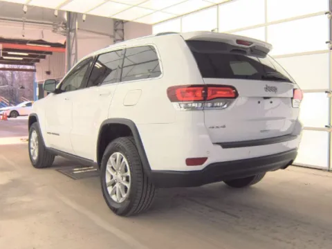 More photos of 2021 JEEP GRAND CHEROKEE Laredo X at Mr. Car of Gaithersburg, MD