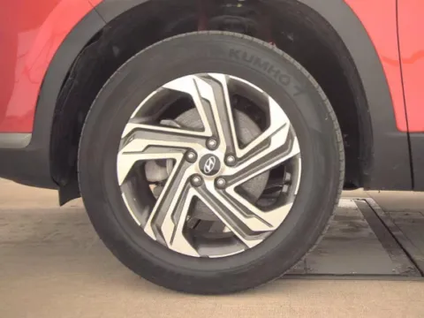 More photos of 2023 HYUNDAI SANTA FE SEL at Mr. Car of Gaithersburg, MD