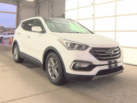 White 2018 HYUNDAI SANTA FE SPORT 2.4L for sale in Gaithersburg, MD