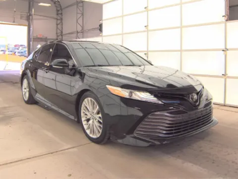 Black 2018 TOYOTA CAMRY V6 for sale in Gaithersburg, MD