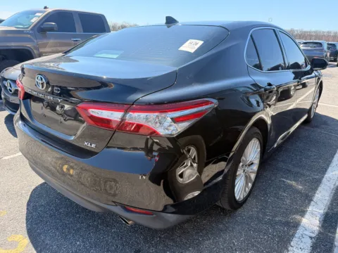 More photos of 2018 TOYOTA CAMRY XLE PREMIUM V6 at Mr. Car of Gaithersburg, MD