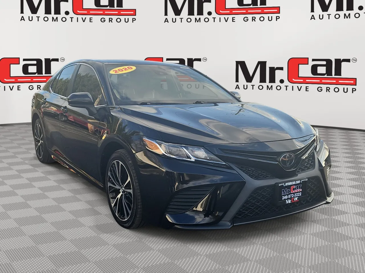 Black 2020 TOYOTA CAMRY SE for sale in Gaithersburg, MD