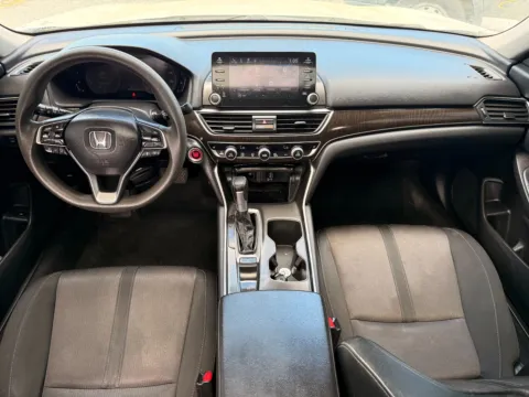 More photos of 2020 HONDA ACCORD EX at Mr. Car of Gaithersburg, MD