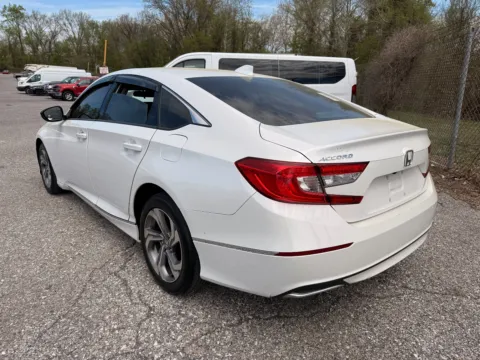 More photos of 2020 HONDA ACCORD EX at Mr. Car of Gaithersburg, MD