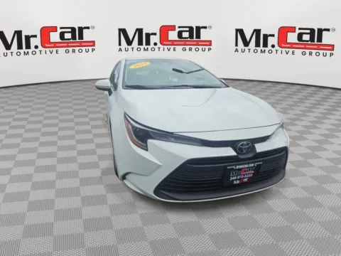 More photos of 2023 TOYOTA COROLLA LE at Mr. Car of Gaithersburg, MD
