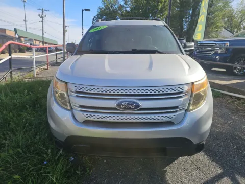 More photos of 2015 FORD EXPLORER BASE at Mr. Car of Gaithersburg, MD