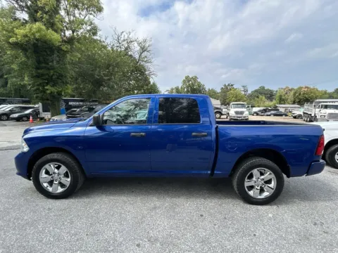 More photos of 2018 RAM 1500 EXPRESS at Mr. Car of Gaithersburg, MD