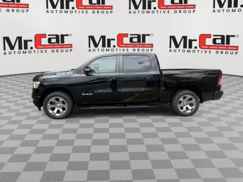 More photos of 2022 RAM 1500 BIG HORN at Mr. Car of Gaithersburg, MD