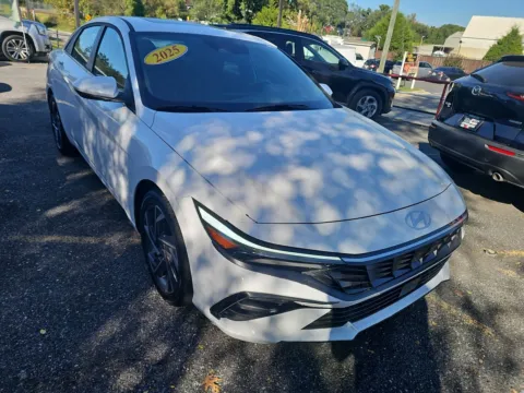 White 2025 HYUNDAI ELANTRA SEL Convenience for sale in Gaithersburg, MD