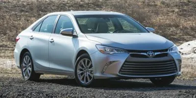 Red 2017 TOYOTA CAMRY SE for sale in Gaithersburg, MD
