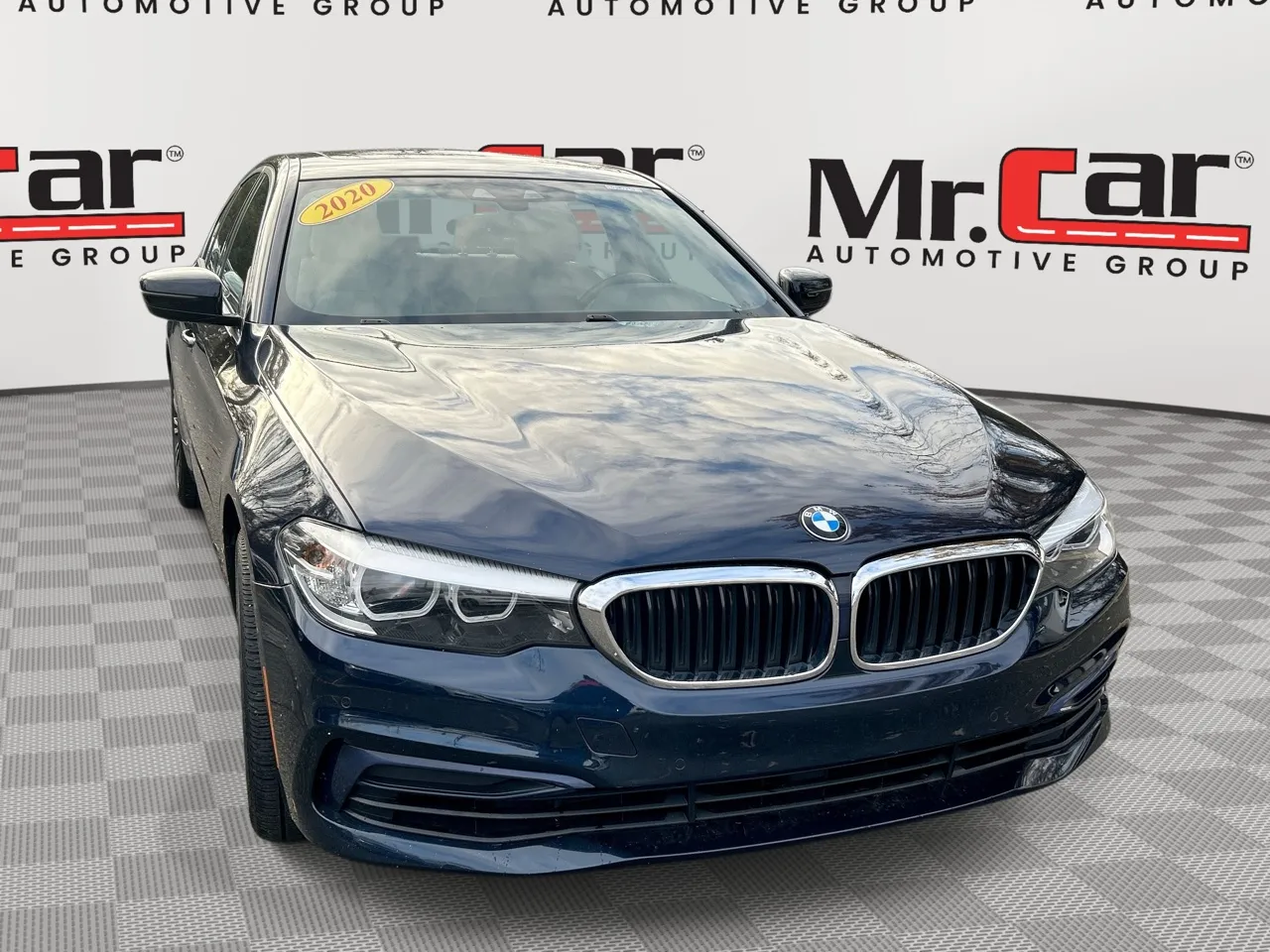 2020 BMW 5 Series 530i's photo