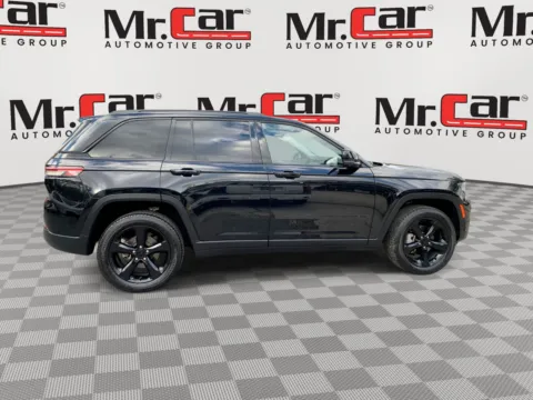 Photos of 2023 JEEP GRAND CHEROKEE Limited for sale in Gaithersburg, MD at Mr. Car of Gaithersburg