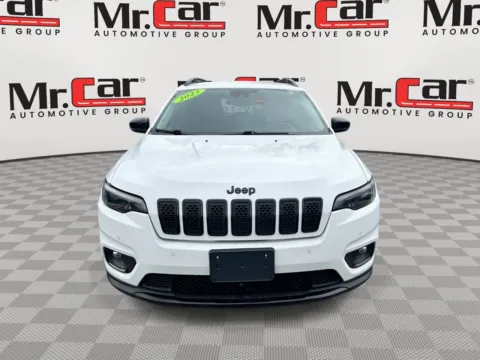 Another view of 2023 JEEP CHEROKEE ALTITUDE LUX for sale in Gaithersburg, MD at Mr. Car of Gaithersburg