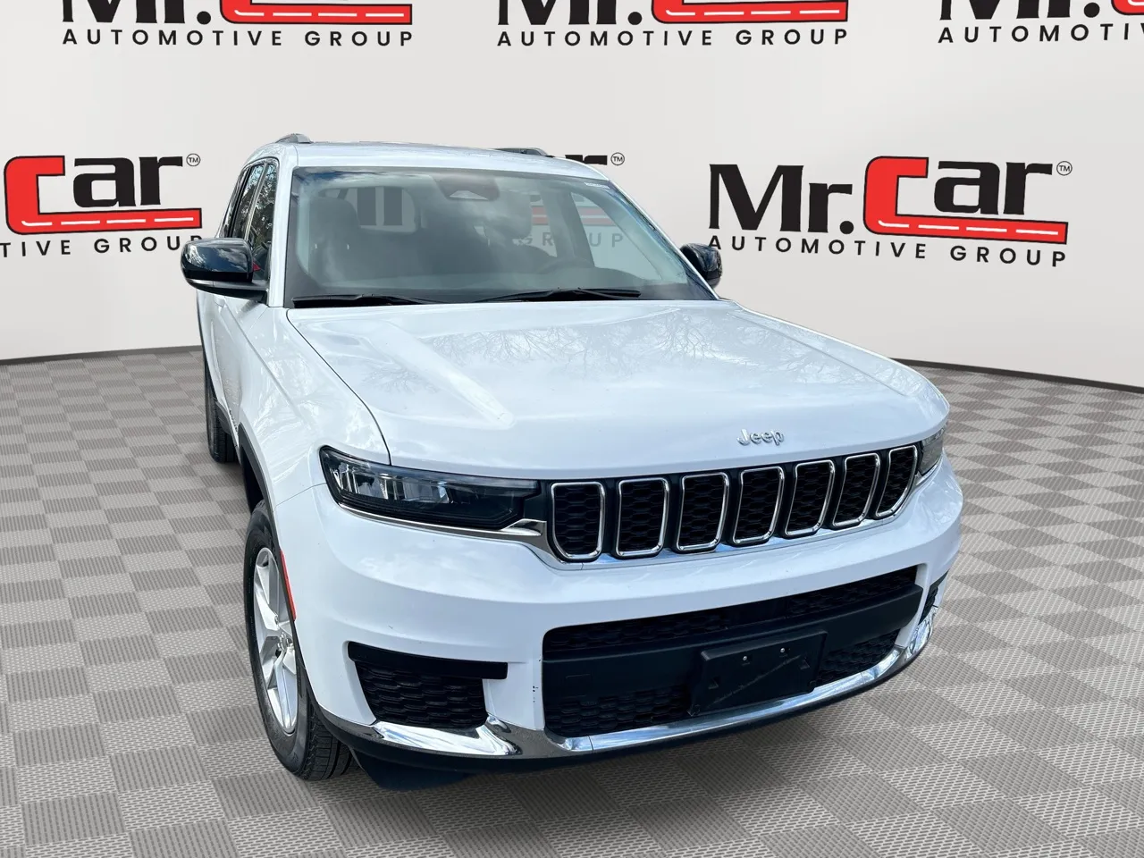 2023 Jeep Grand Cherokee L Laredo's photo