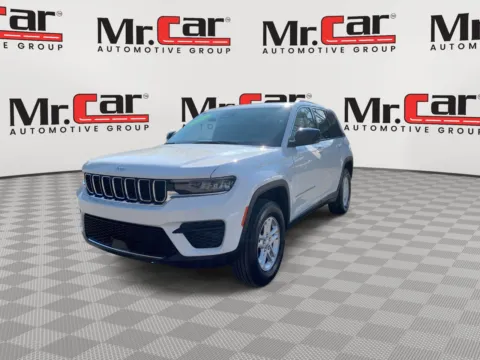 More photos of 2024 JEEP GRAND CHEROKEE Laredo at Mr. Car of Gaithersburg, MD