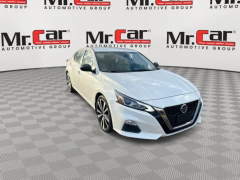 Photos of 2022 NISSAN ALTIMA 2.5 SR for sale in Gaithersburg, MD at Mr. Car of Gaithersburg