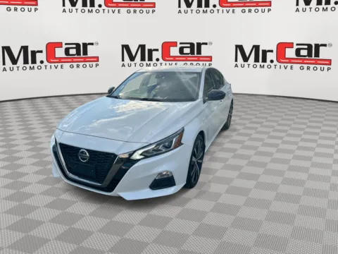 Another view of 2022 NISSAN ALTIMA 2.5 SR for sale in Gaithersburg, MD at Mr. Car of Gaithersburg
