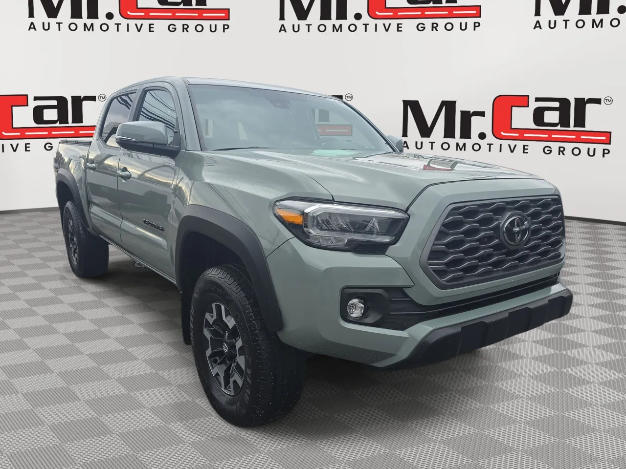 2023 Toyota Tacoma TRD Off Road's photo