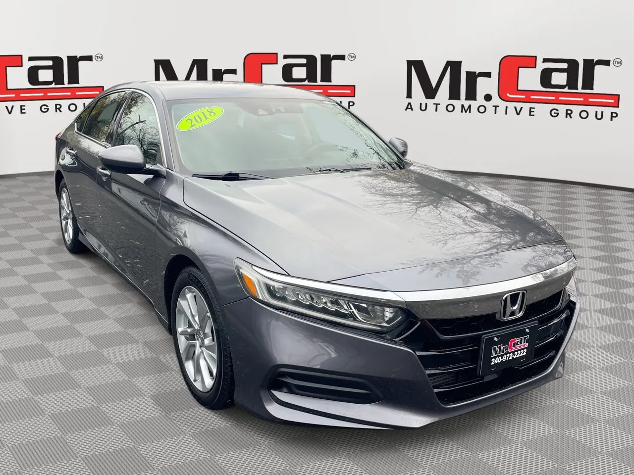 2018 Honda Accord LX's photo