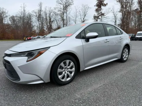 More photos of 2023 TOYOTA COROLLA LE at Mr. Car of Glen Burnie, MD