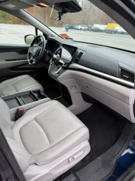 More photos of 2018 HONDA ODYSSEY EX-L at Mr. Car of Glen Burnie, MD