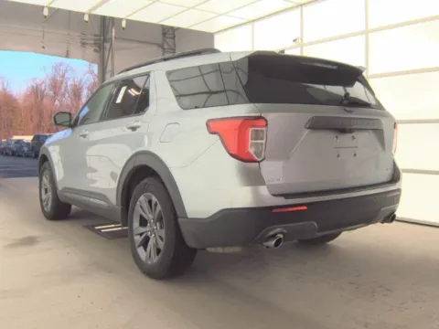 More photos of 2022 FORD EXPLORER XLT at Mr. Car of Glen Burnie, MD