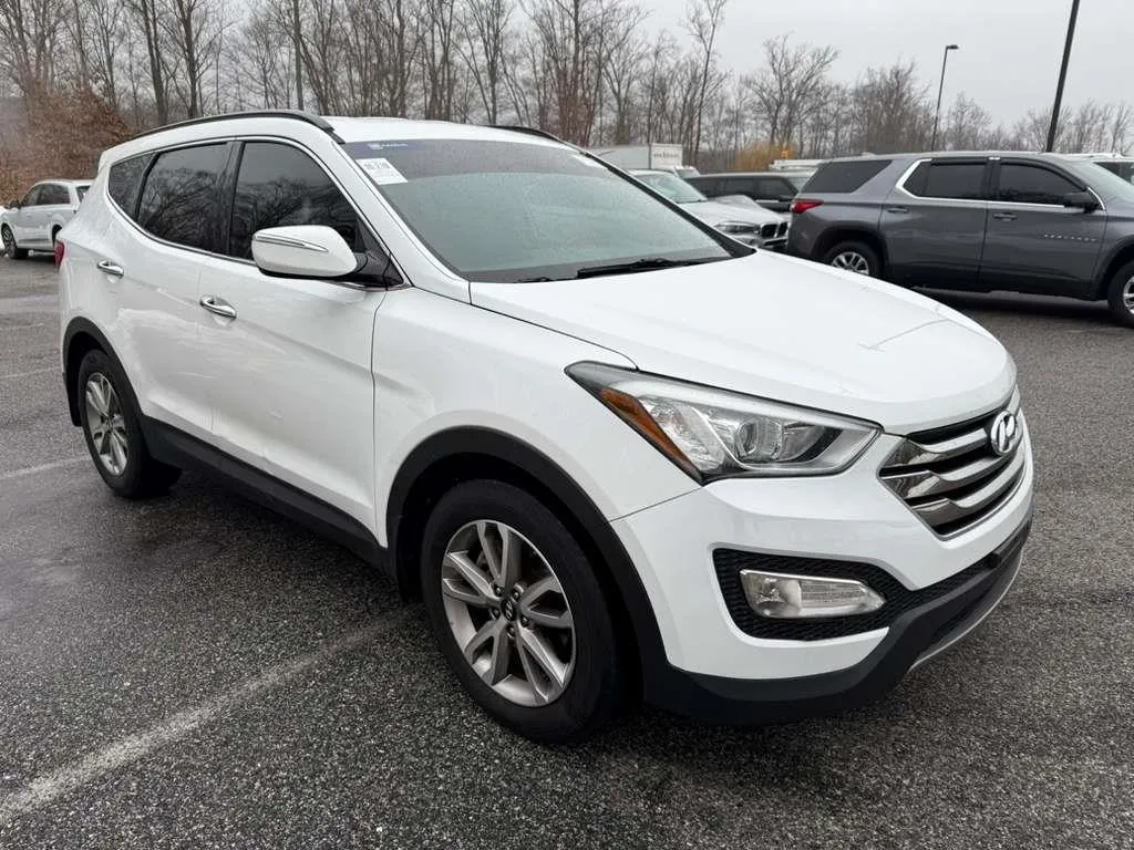 White 2015 HYUNDAI SANTA FE SPORT 2.0T for sale in Glen Burnie, MD