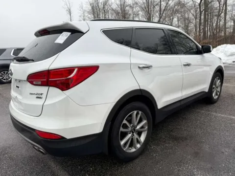More photos of 2015 HYUNDAI SANTA FE SPORT 2.0T at Mr. Car of Glen Burnie, MD