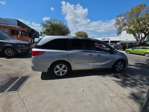 Beige 2018 HONDA ODYSSEY EX-L for sale in Glen Burnie, MD