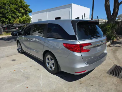 Another view of 2018 HONDA ODYSSEY EX-L for sale in Glen Burnie, MD at Mr. Car of Glen Burnie
