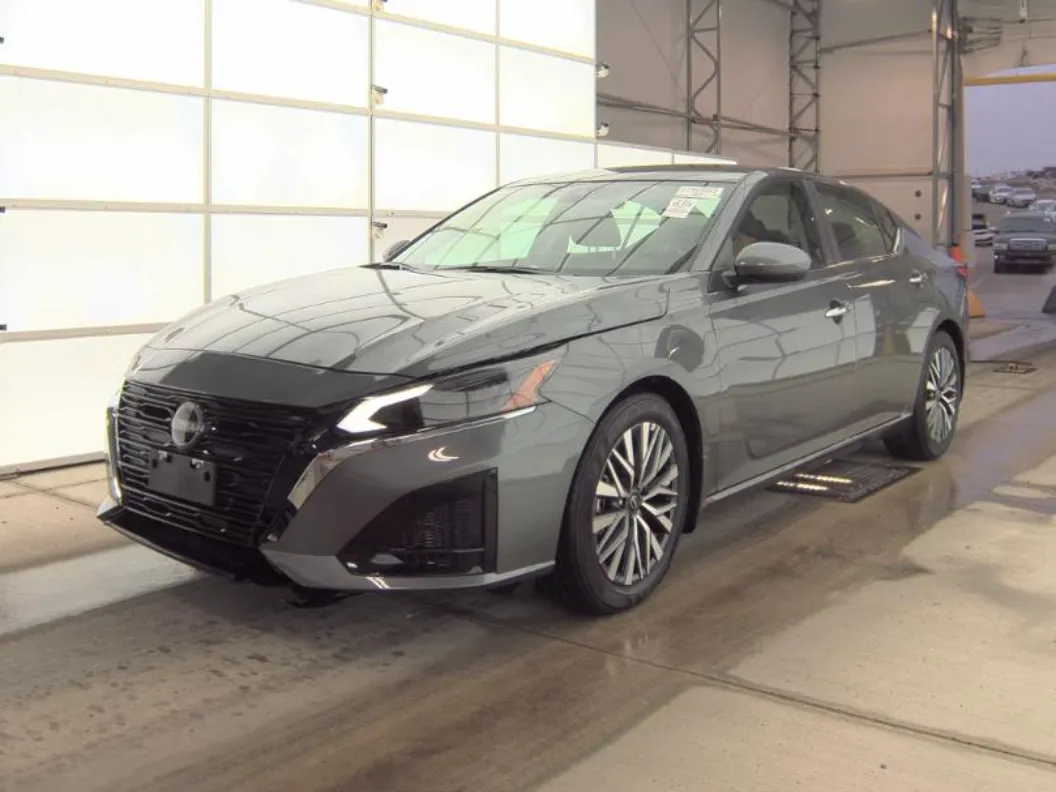 Gray 2025 NISSAN ALTIMA SV for sale in Glen Burnie, MD
