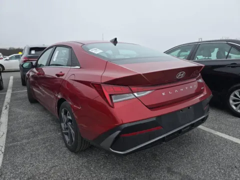 More photos of 2025 HYUNDAI ELANTRA HYBRID Limited at Mr. Car of Glen Burnie, MD