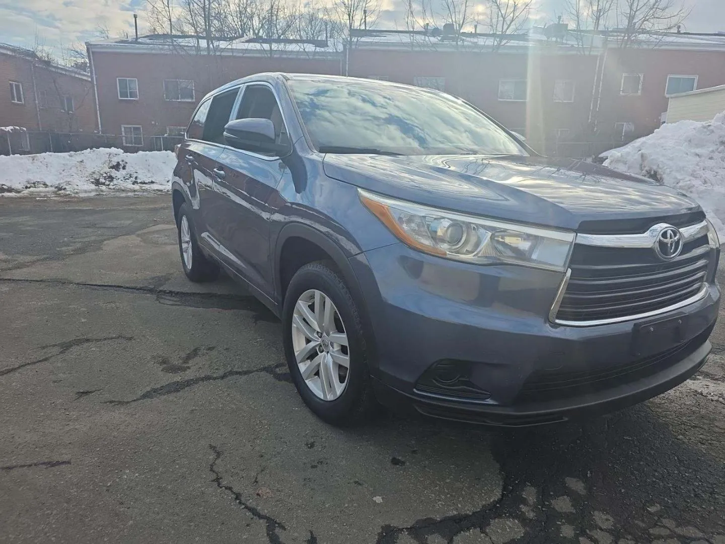 2015 TOYOTA HIGHLANDER LE for sale in Glen Burnie, MD