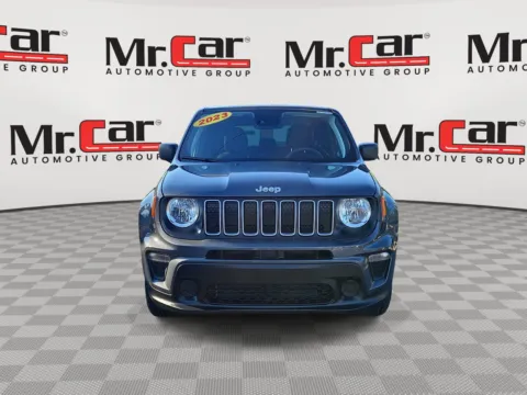 More photos of 2023 JEEP RENEGADE LATITUDE at Mr. Car of Glen Burnie, MD